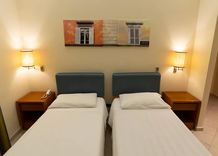 Crosti Hotel